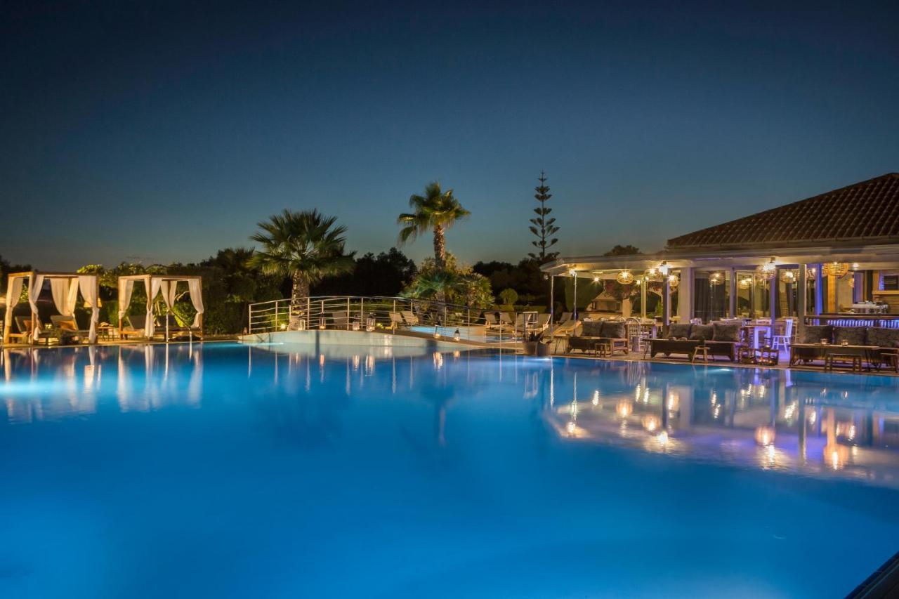 Avithos Resort Hotel Livathos  Exteriör bild