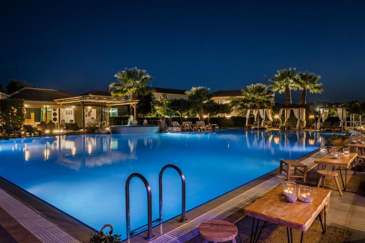 Avithos Resort Hotel Livathos  Exteriör bild