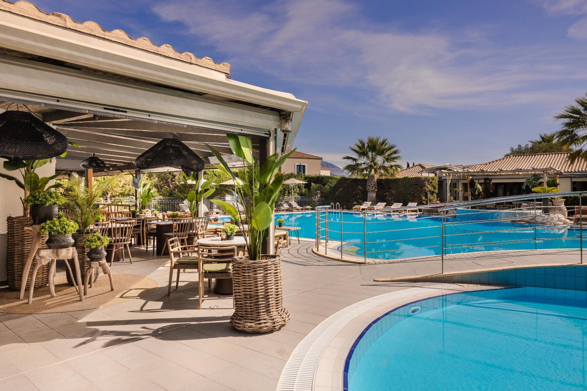 Avithos Resort Hotel Livathos  Exteriör bild